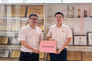 走訪慰問傳黨情，組織關懷聚人心